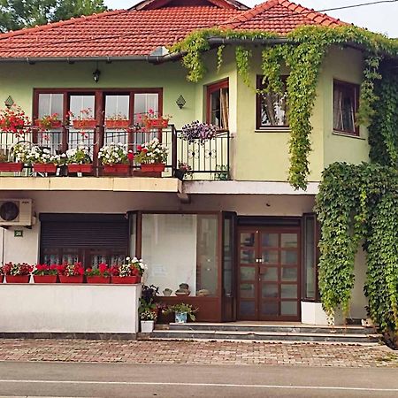 Apartman Hujic Leilighet Bihać Eksteriør bilde