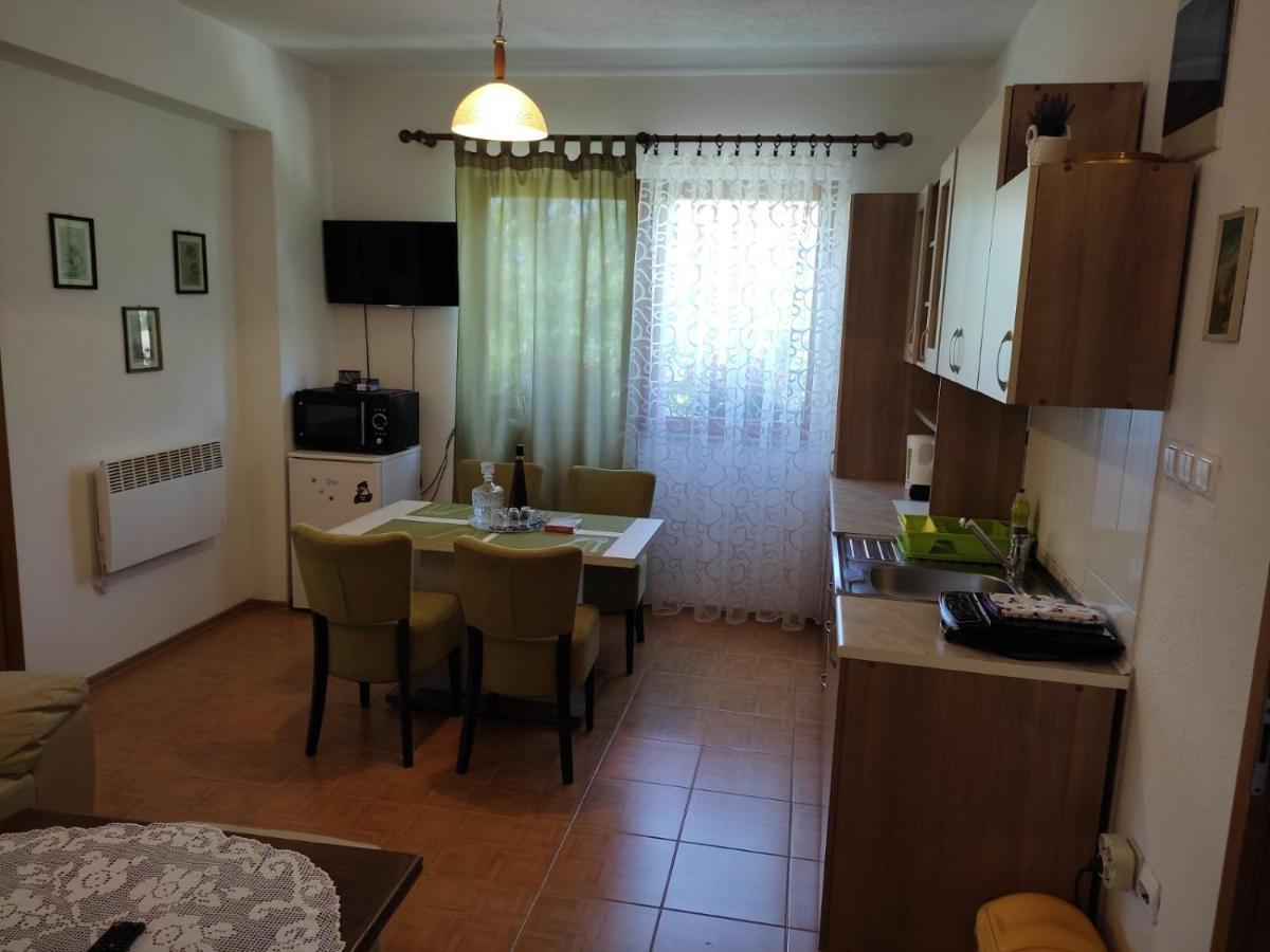 Apartman Hujic Leilighet Bihać Eksteriør bilde