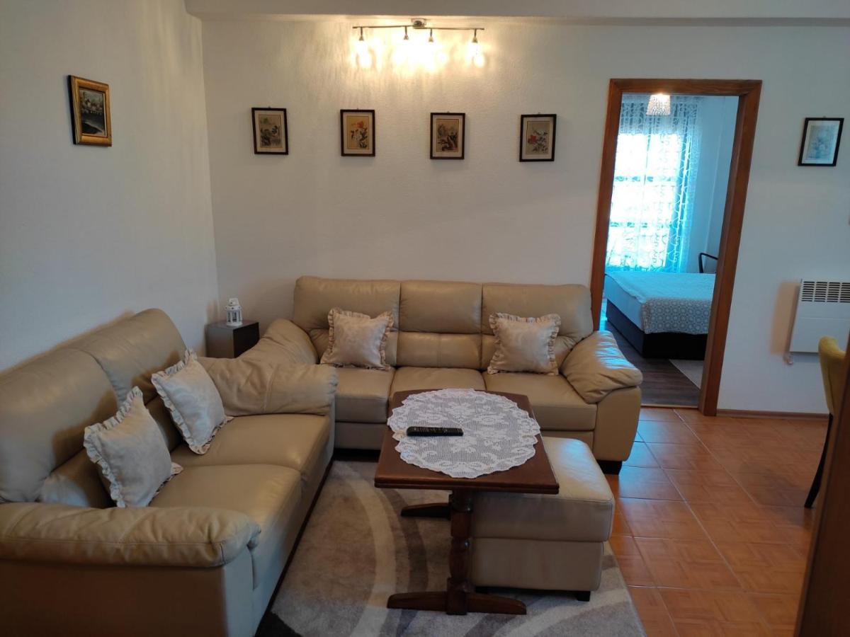 Apartman Hujic Leilighet Bihać Eksteriør bilde